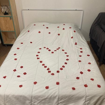 Les Obiones, Vue Laterale Mer, Fort Mahon Plage, Magnifique Studio Cabine 4P, Avec Balcon , Parking Prive Gratuit, Wifi, Classe 2 Etoiles, Exposition Plein Sud En Baie De Somme Екстер'єр фото