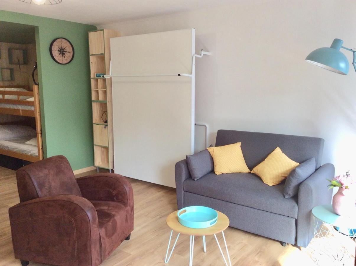Les Obiones, Vue Laterale Mer, Fort Mahon Plage, Magnifique Studio Cabine 4P, Avec Balcon , Parking Prive Gratuit, Wifi, Classe 2 Etoiles, Exposition Plein Sud En Baie De Somme Екстер'єр фото