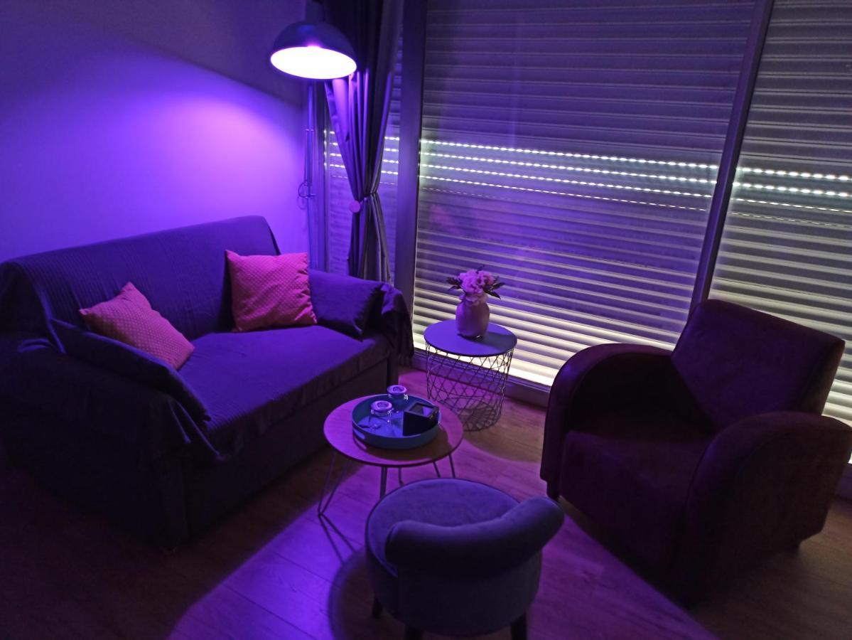Les Obiones, Vue Laterale Mer, Fort Mahon Plage, Magnifique Studio Cabine 4P, Avec Balcon , Parking Prive Gratuit, Wifi, Classe 2 Etoiles, Exposition Plein Sud En Baie De Somme Екстер'єр фото